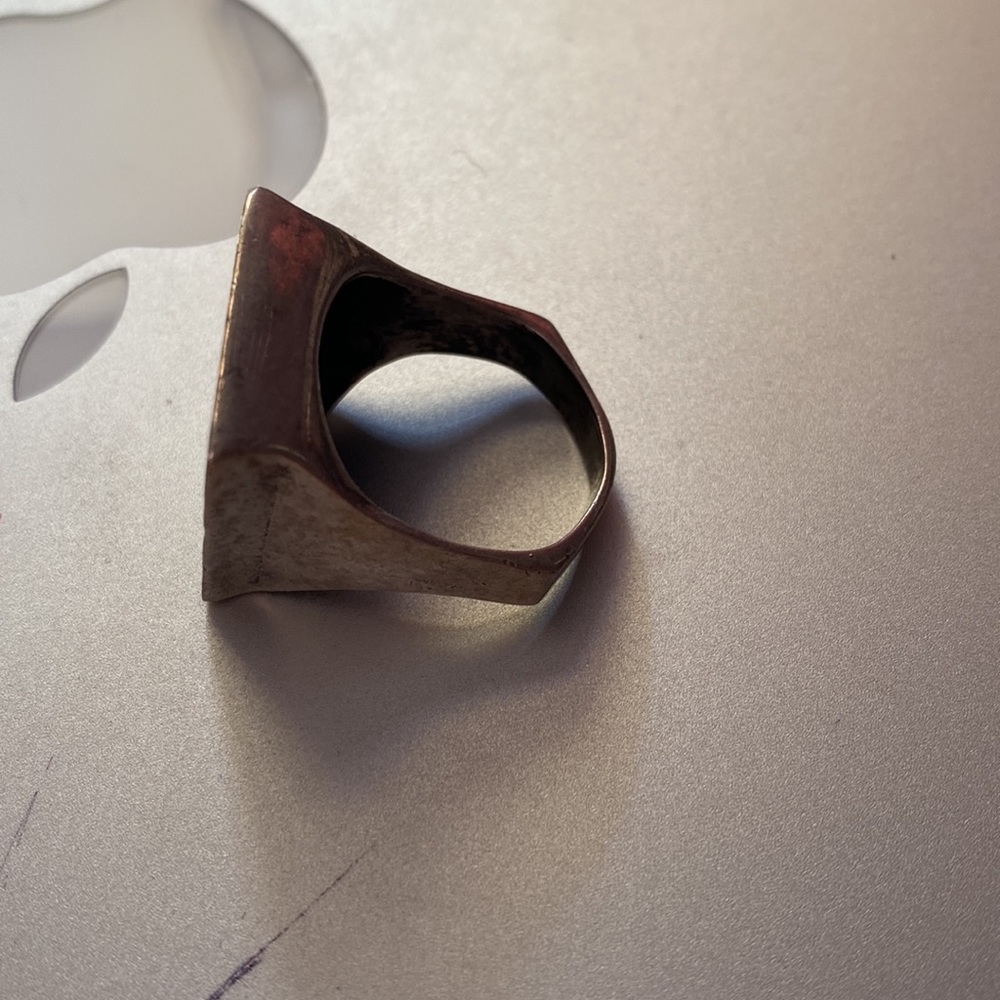Man’s ring - Picture 2 of 4